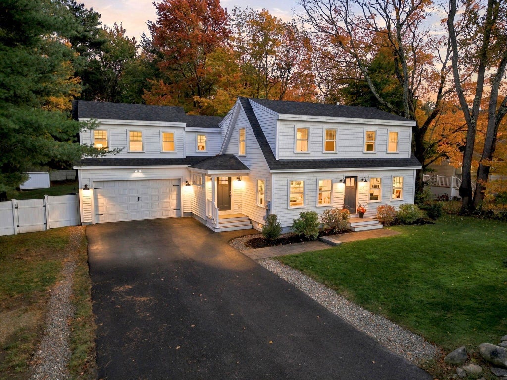 Photo of 378 Wallis Road, Rye, NH 03870 (MLS # 5114603)
