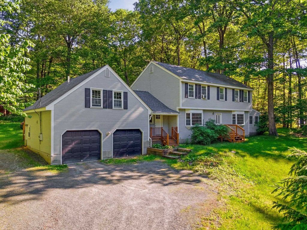 Photo of 25 Pinneo Hill Road, Hanover, NH 03755 (MLS # 5095082)