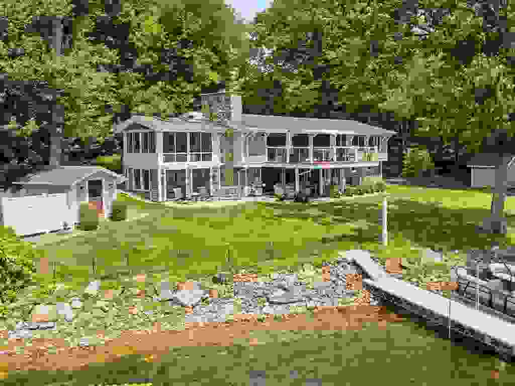 Photo of 22 Woodvue Road, Windham, NH 03087 (MLS # 5103616)