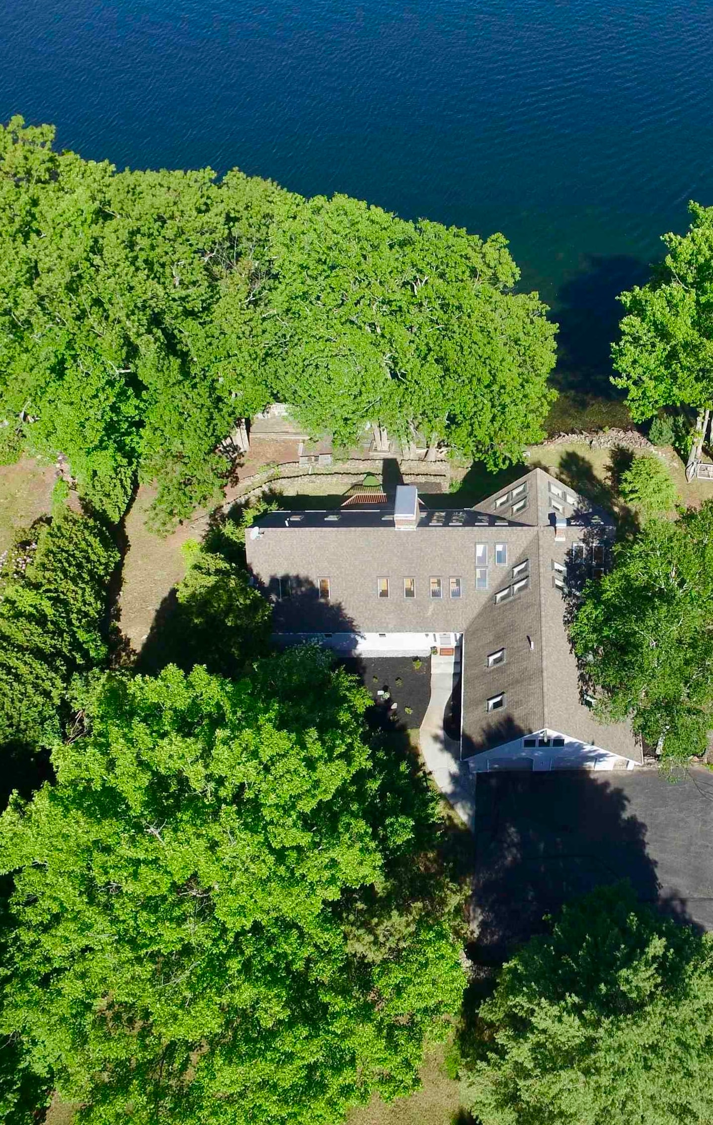 2 Blue Heron Lane