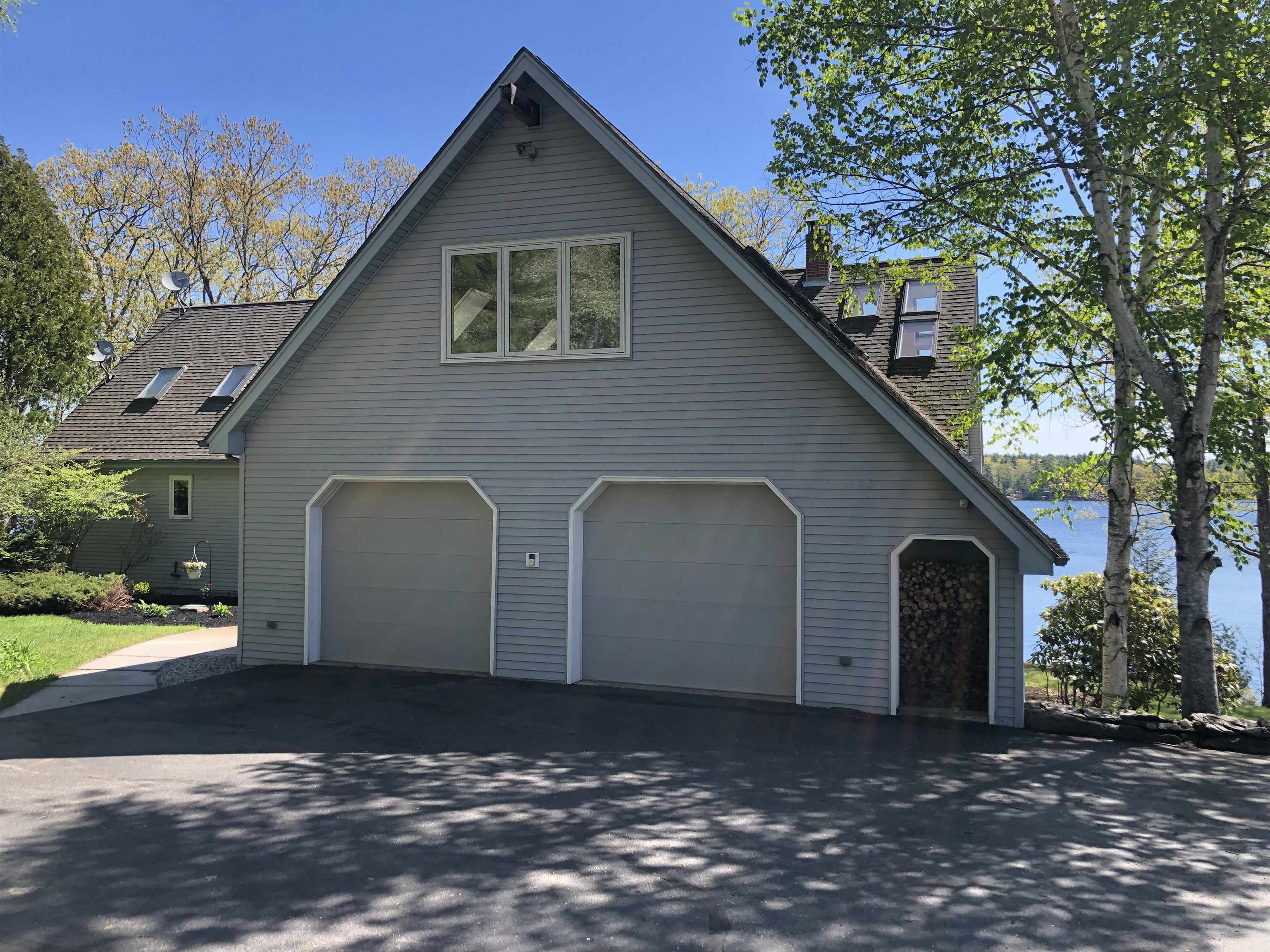 2 Blue Heron Lane