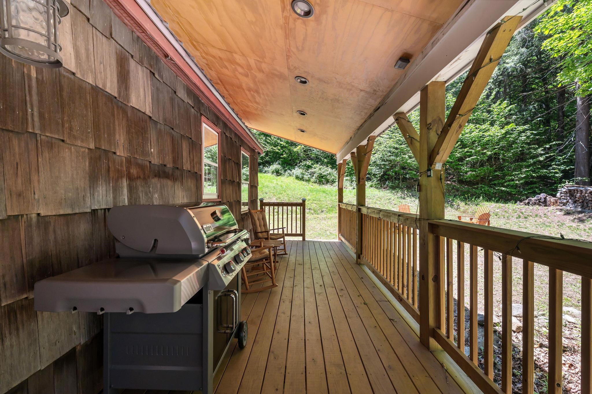 638 Hemlock Hill Road