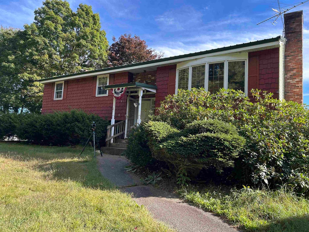 Photo of 69 Dudley Road, Alton, NH 03809 (MLS # 5111109)