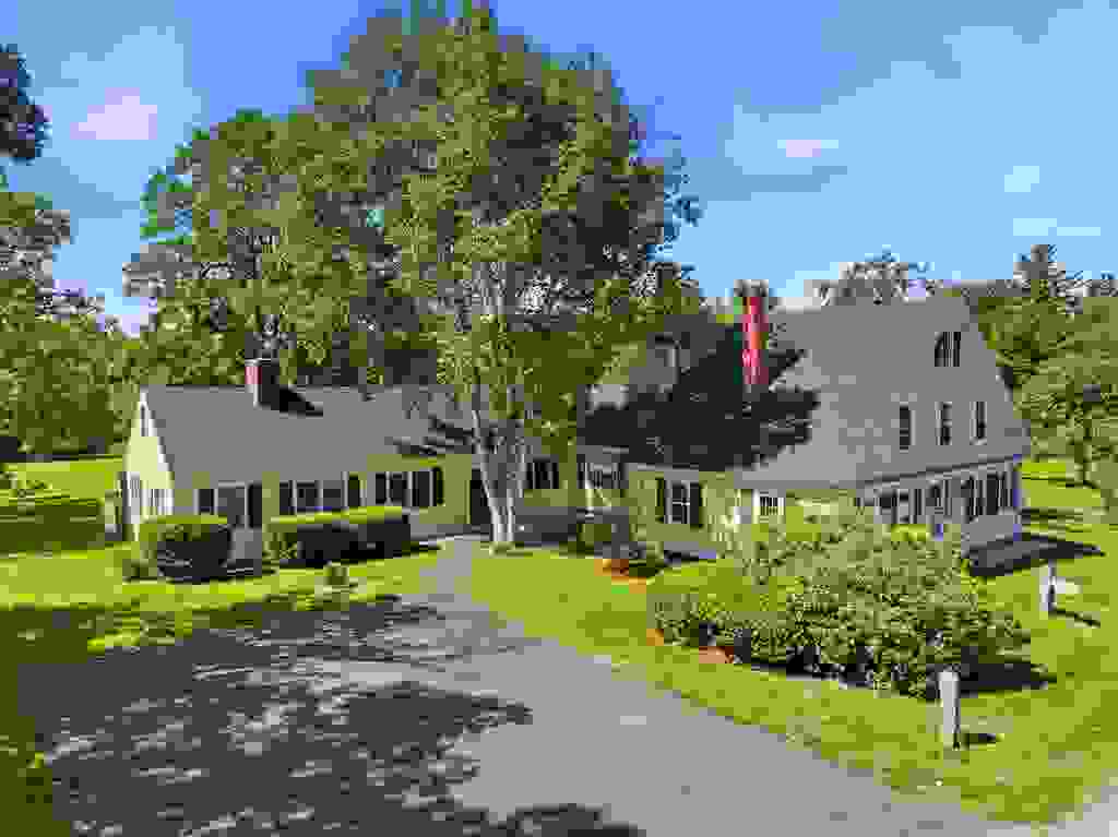 Photo of 102 Hubbard Hill Road, Rindge, NH 03461 (MLS # 5105924)