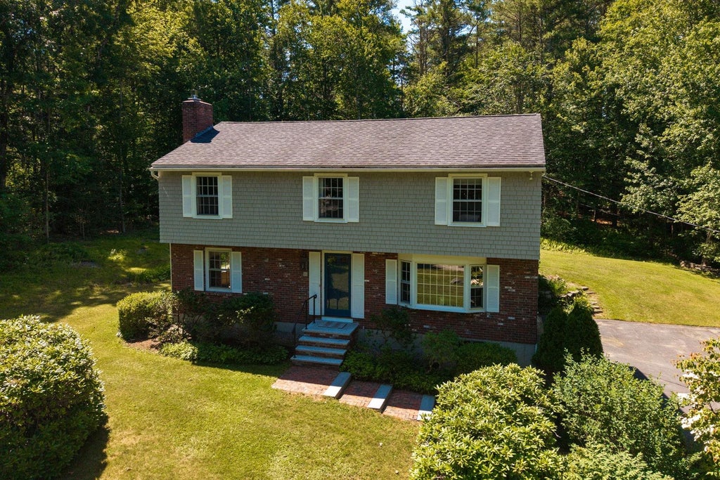 Photo of 6 AMBLER Way, Durham, NH 03824 (MLS # 5106529)
