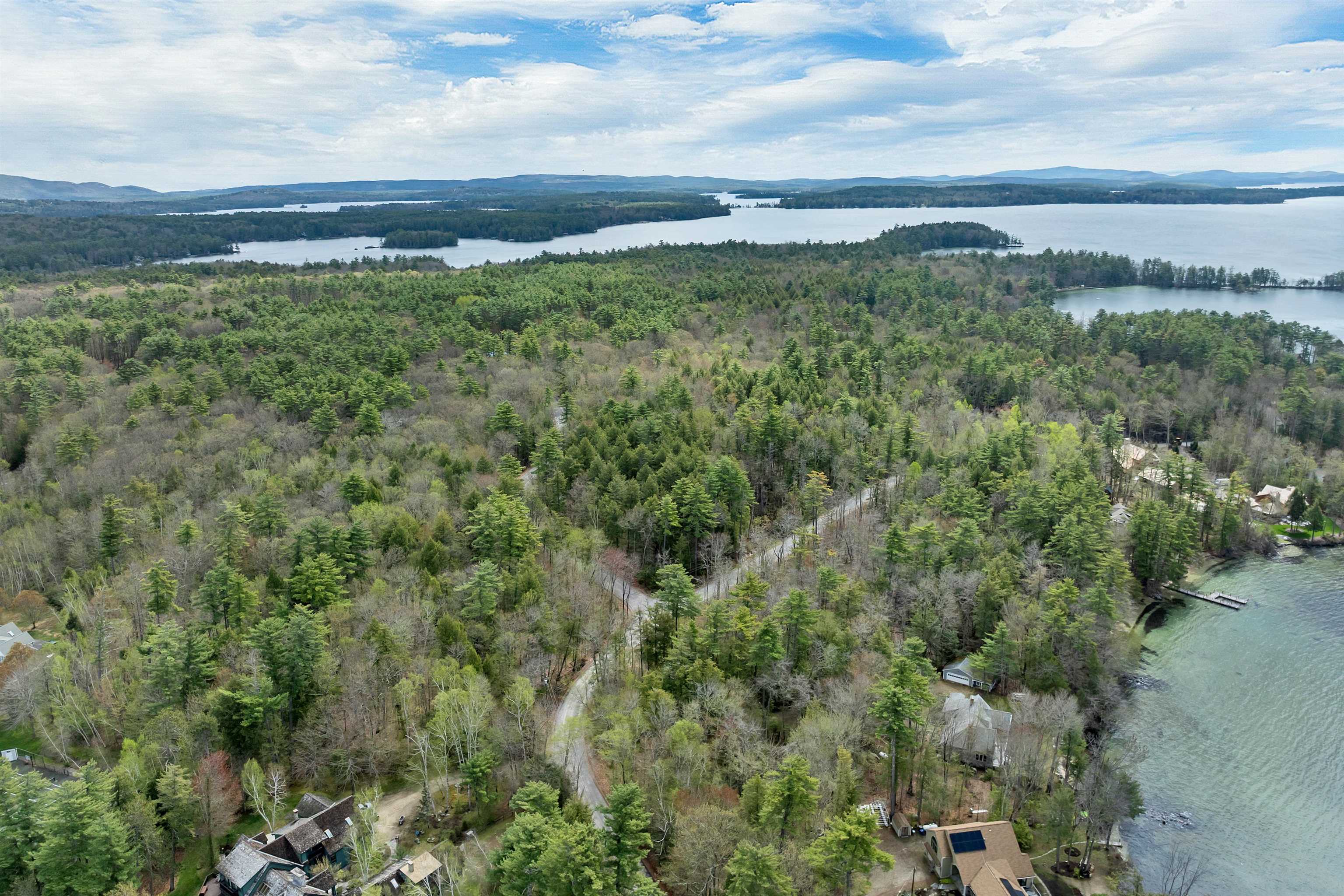 East Spur/Rocky Shore Road