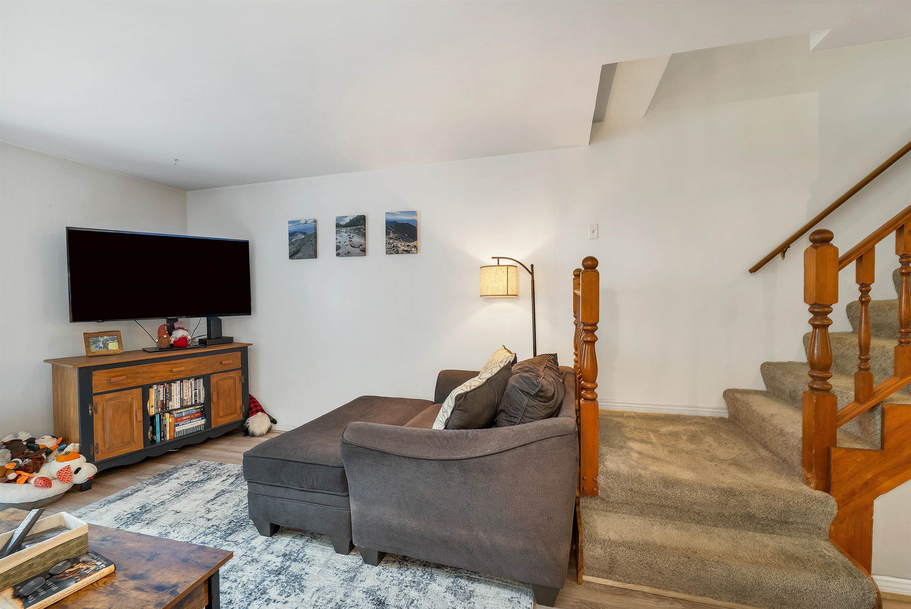 9 Shelburne Road