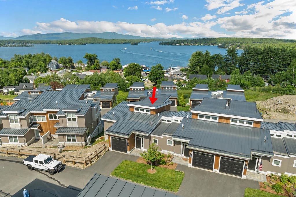 Photo of 49 Vantage Point Drive #1, Laconia, NH 03246 (MLS # 5096305)