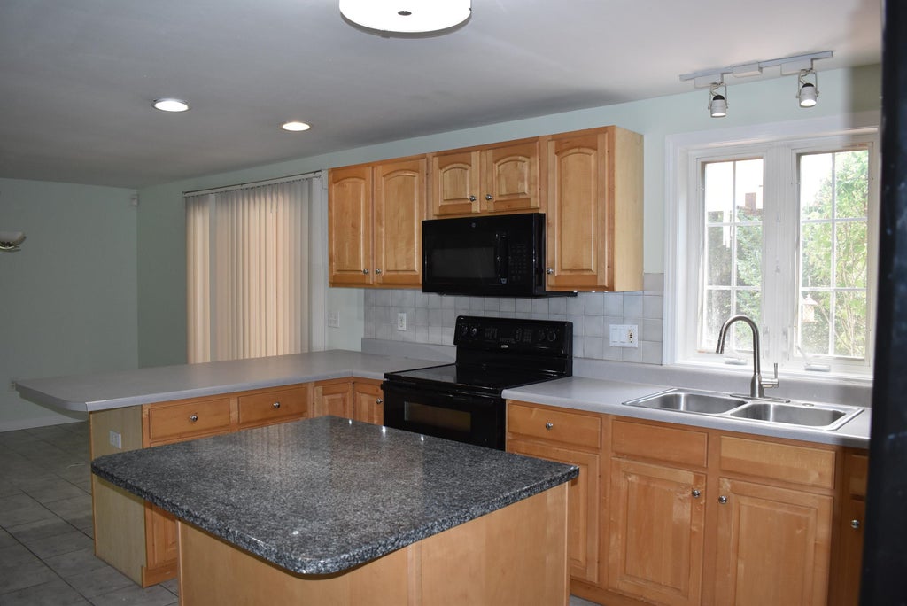 Photo of 51 Westview Road, Brookline, NH 03033 (MLS # 5097552)