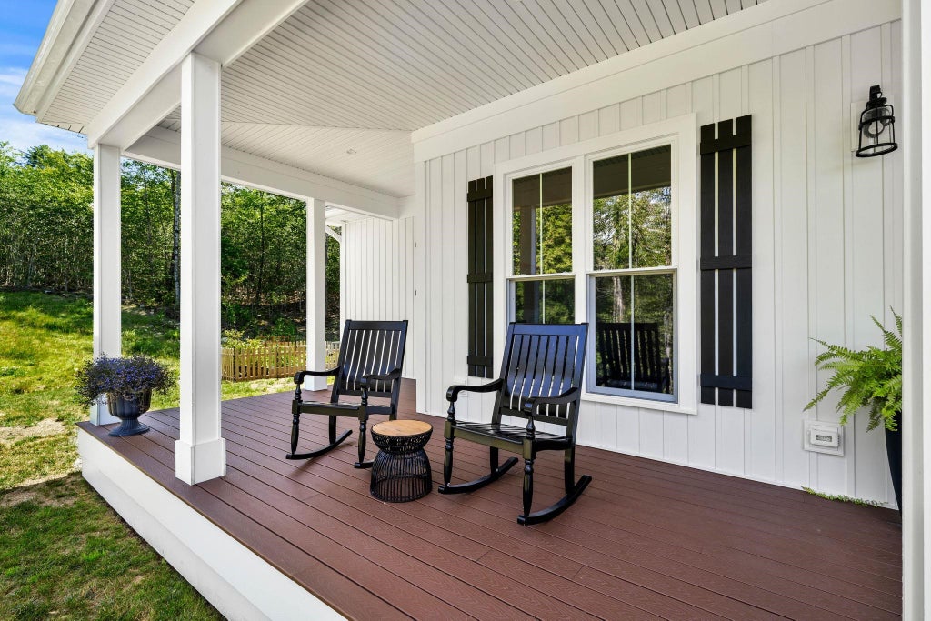 Photo of 28 Brynn Lane, Alton, NH 03809 (MLS # 5101080)