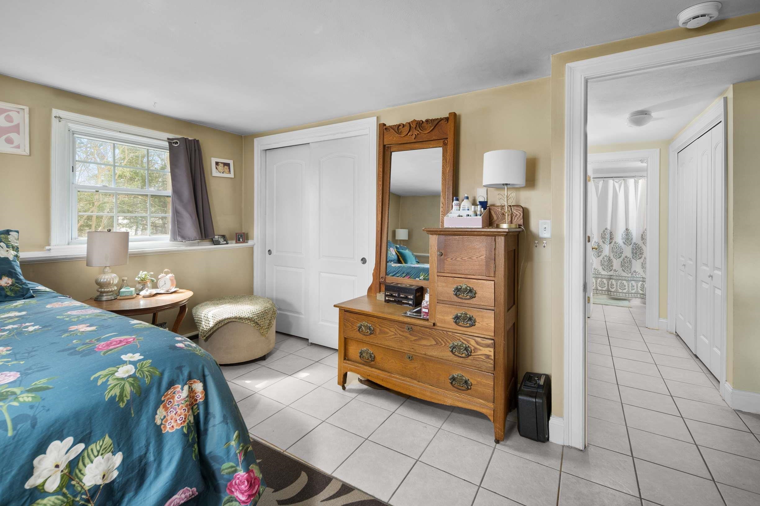 11 Carriage Hill Road B