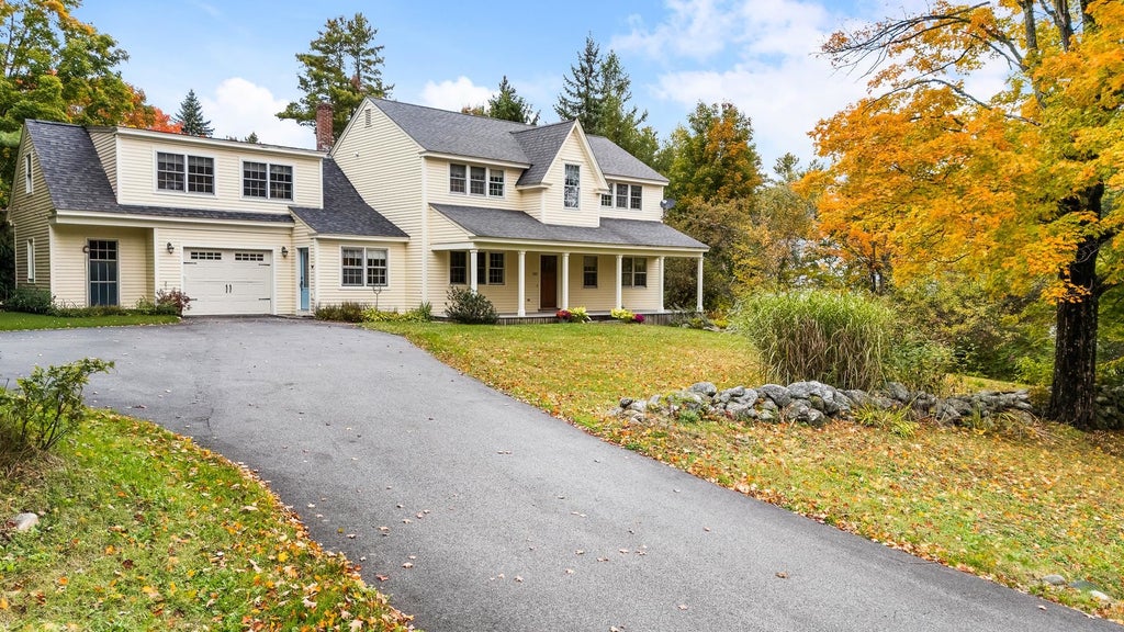 Photo of 292 South Pleasant Street, New London, NH 03257 (MLS # 5112802)