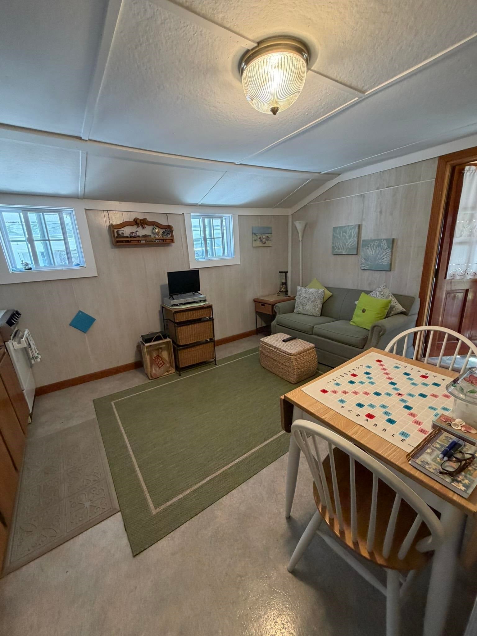 64 Acorn Road