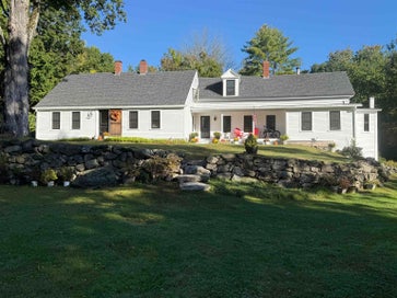 52 Lyford Road Brookfield NH 03872
