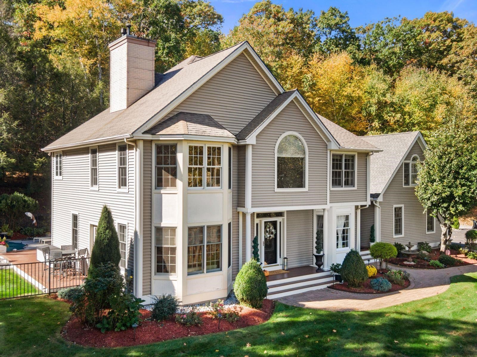 28 Scott Drive