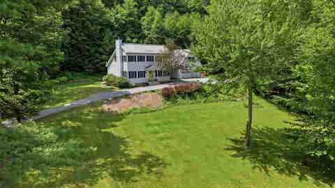 Photo of 386 Farm Road, Arlington, VT 05250 (MLS # 5101680)