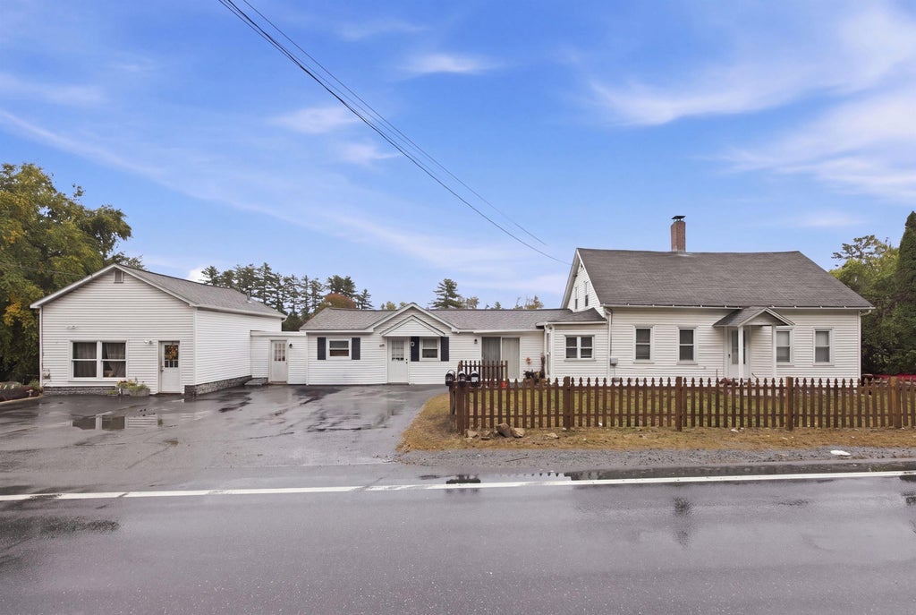 Photo of 1601 Front Street, Manchester, NH 03102 (MLS # 5112975)