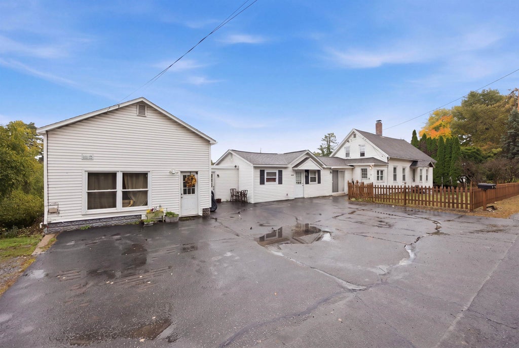 Photo of 1601 Front Street, Manchester, NH 03102 (MLS # 5112975)
