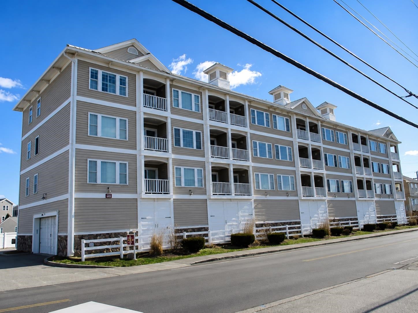 580 Winnacunnet Road 105
