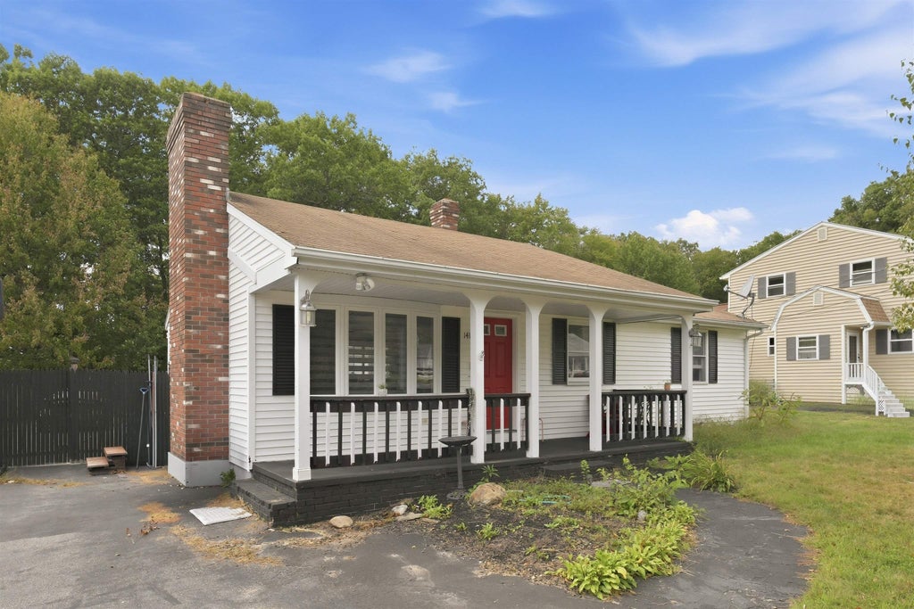Photo of 141 Hoyt Street, Manchester, NH 03103 (MLS # 5098138)