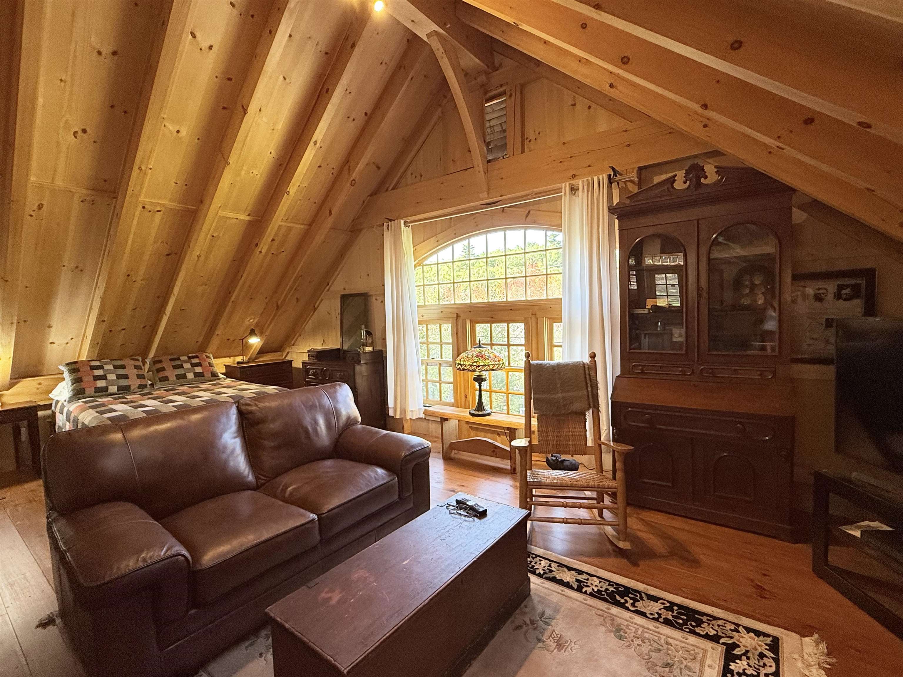 471 Edgemont Road