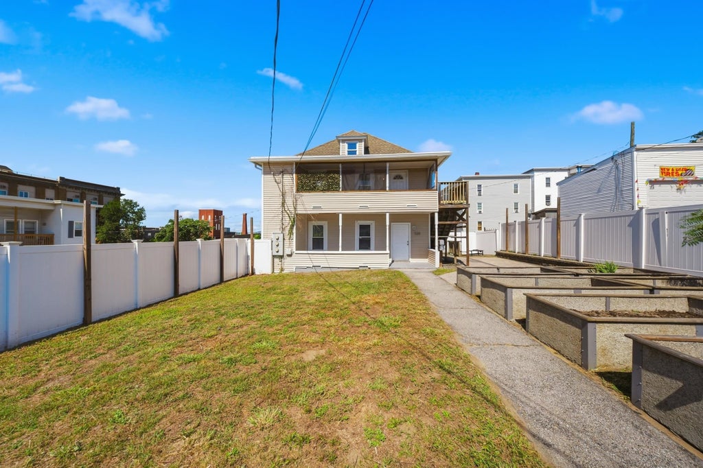 Photo of 538 Somerville Street, Manchester, NH 03103 (MLS # 5109301)