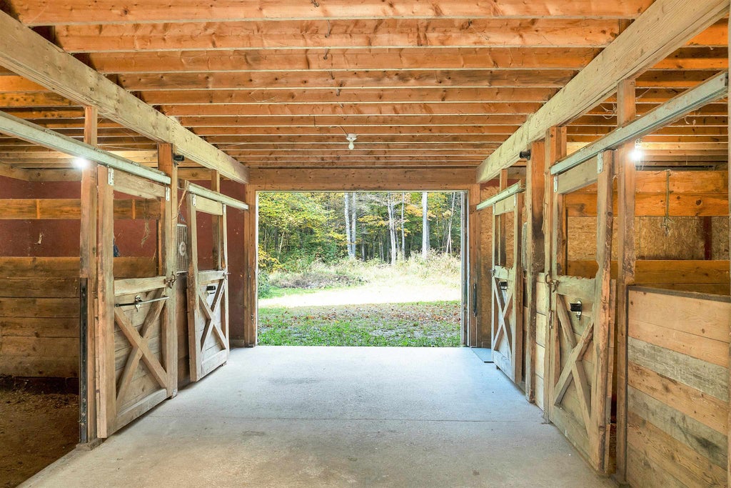 Photo of 1340 Cleveland Hill Road, Tamworth, NH 03886 (MLS # 5113788)