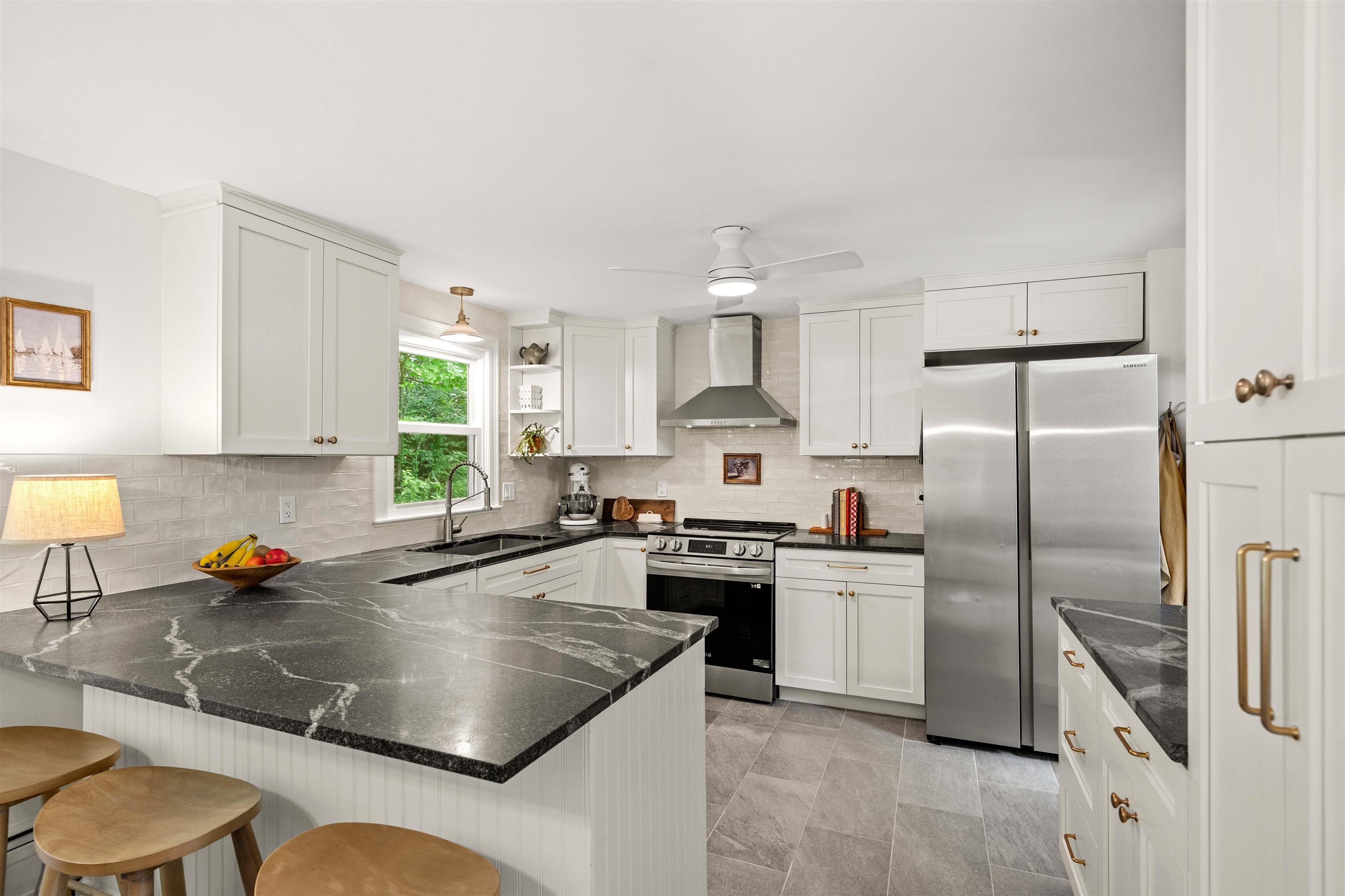 20 Hawkview Road