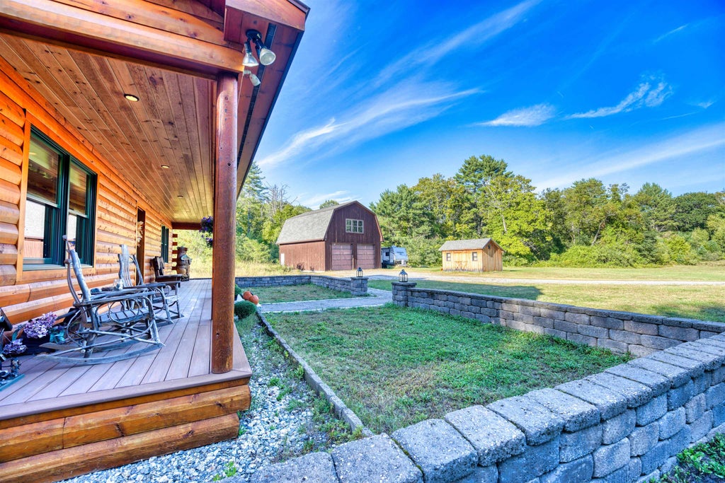 Photo of 820 Main Street, Andover, NH 03216 (MLS # 5110379)