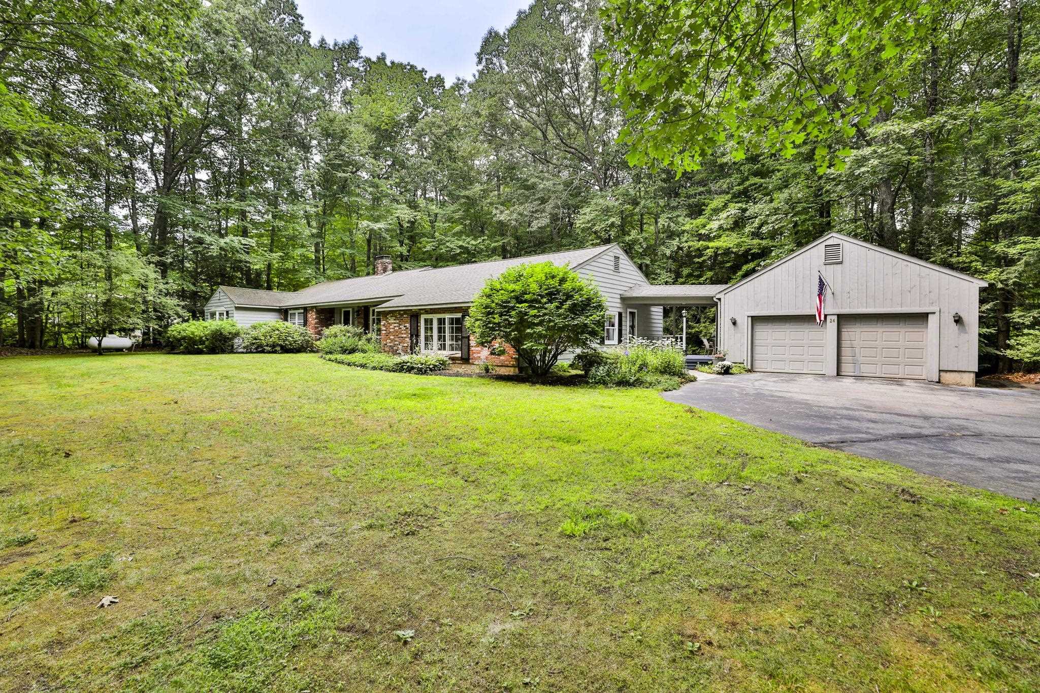 24 Cricket Hill Drive