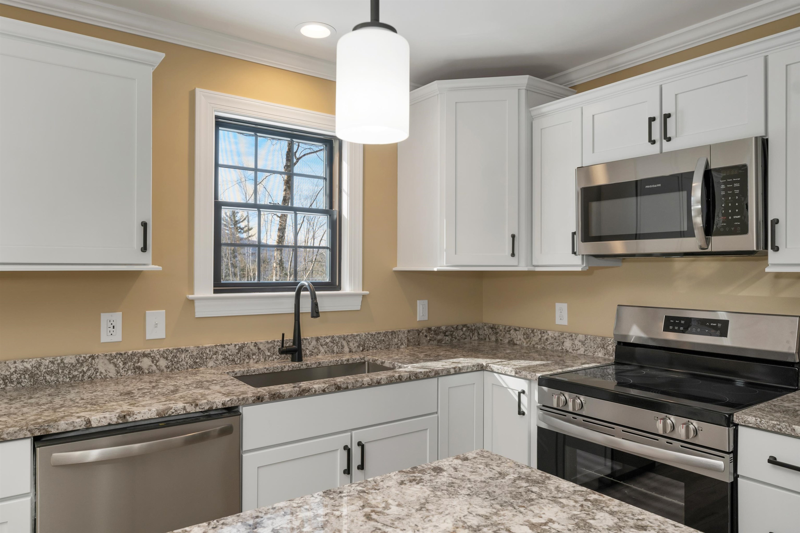 29 Eastman Hill Road 3