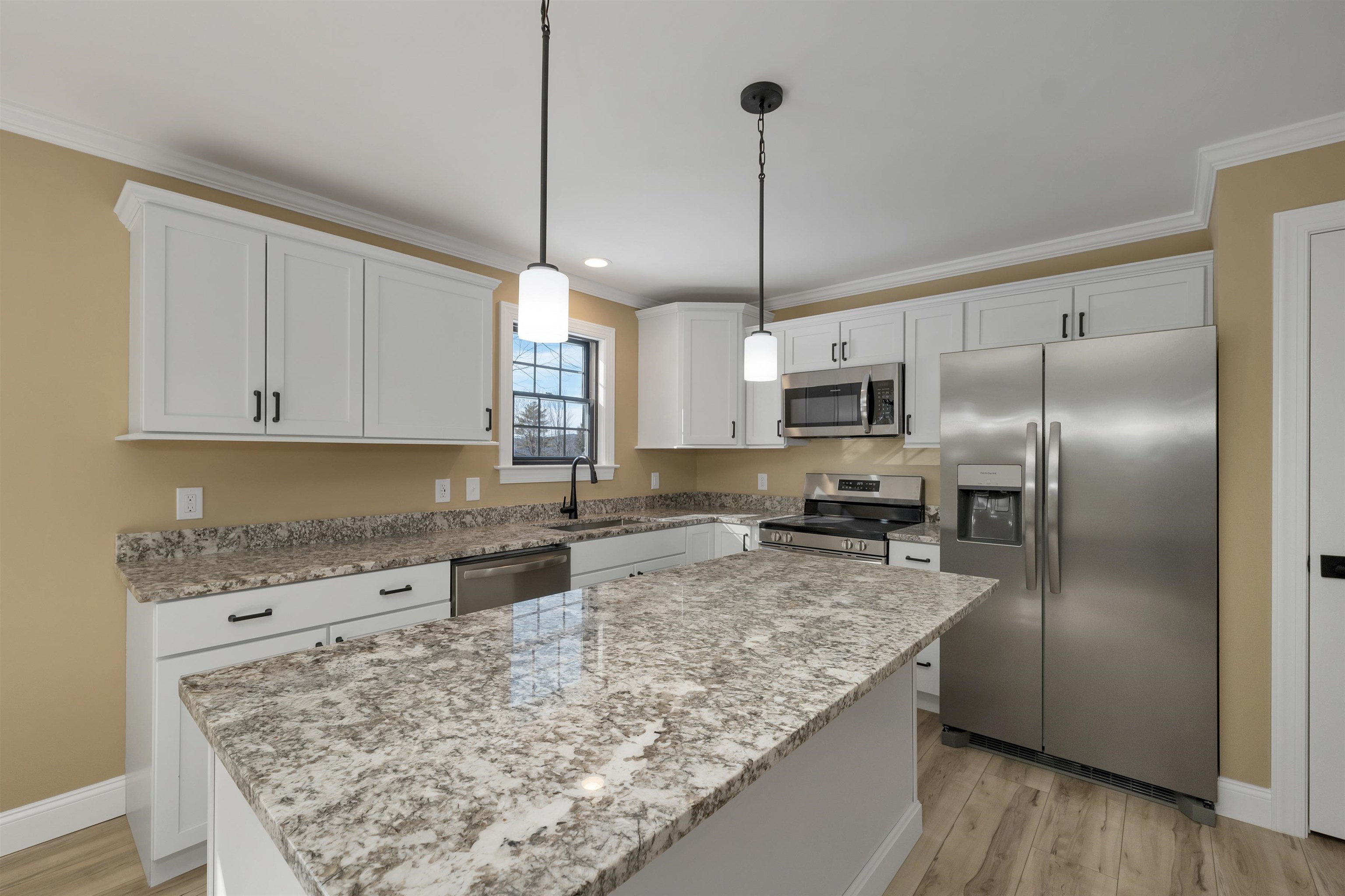 29 Eastman Hill Road 3