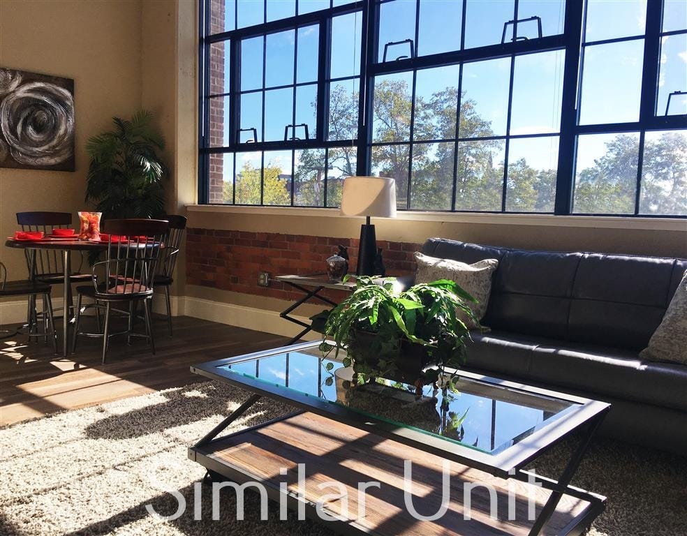 Photo of 34 Franklin Street #431, Nashua, NH 03062 (MLS # 5106508)