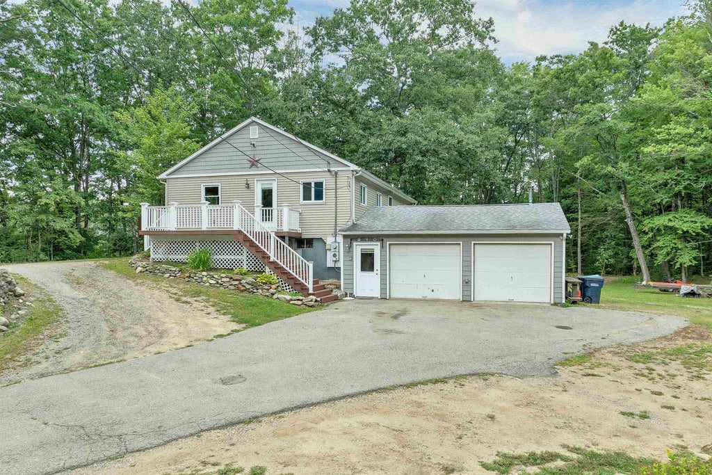 Photo of 290 Jamestown Road, Belmont, NH 03220 (MLS # 5106289)