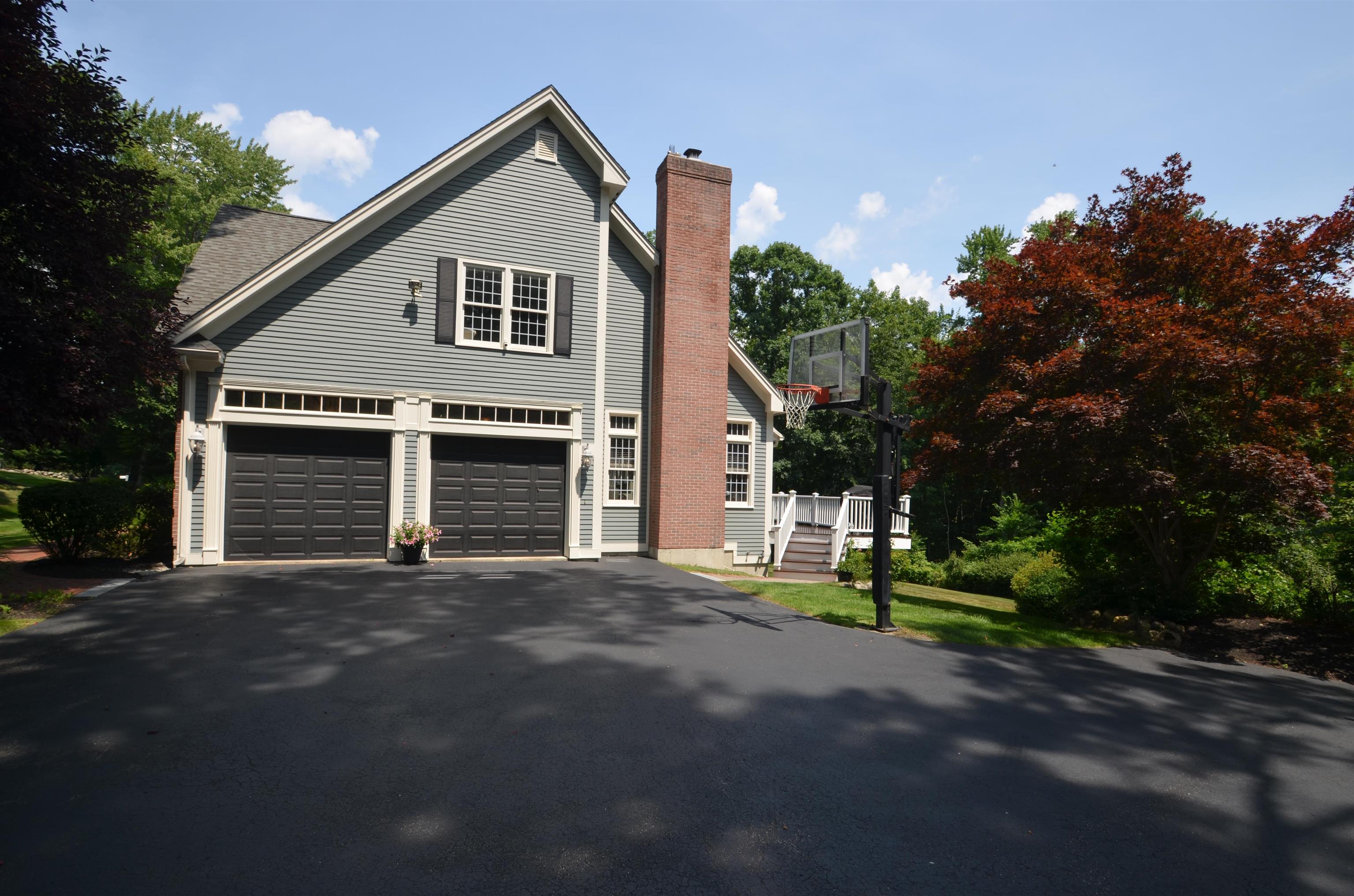 35 Colonel Daniels Drive
