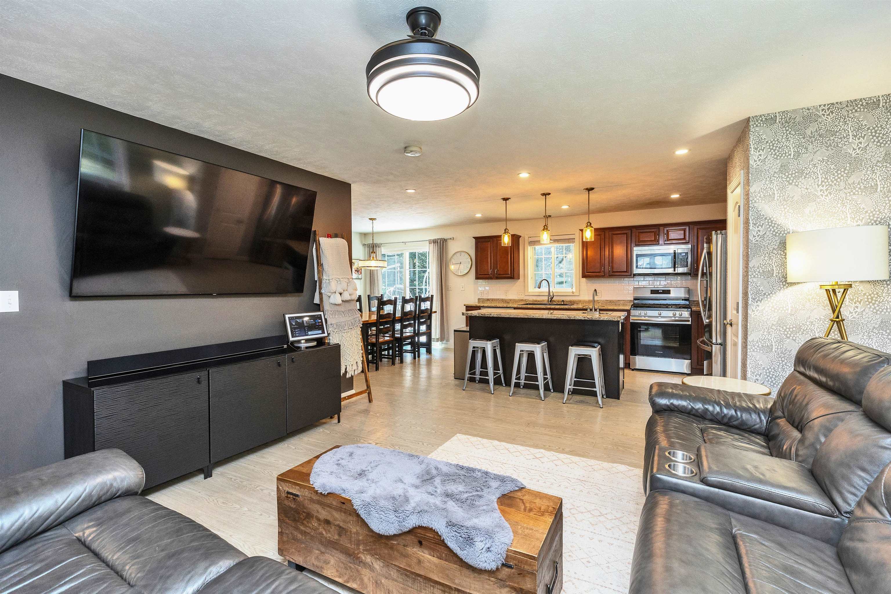 48 Jacqueline Drive
