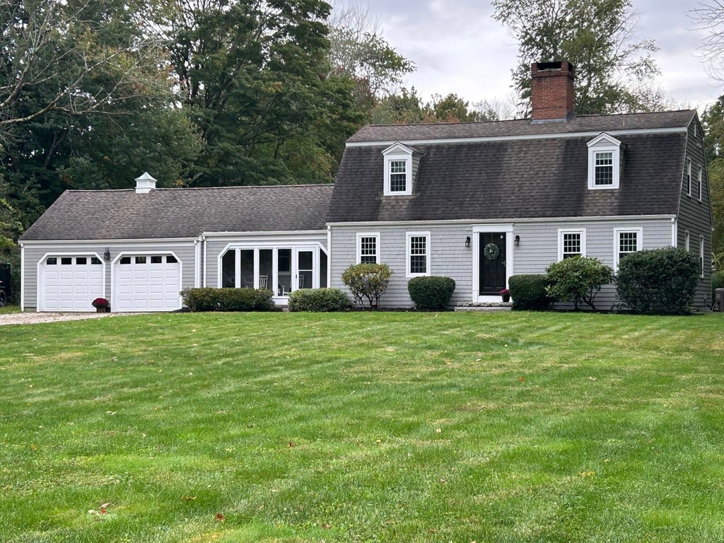 Photo of 68 Stumpfield Road, Kensington, NH 03833 (MLS # 5112931)