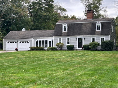 Photo of 68 Stumpfield Road, Kensington, NH 03833 (MLS # 5112931)