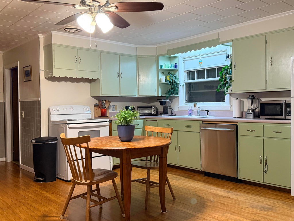 Photo of 77 Colorado Street, Keene, NH 03431 (MLS # 5101199)