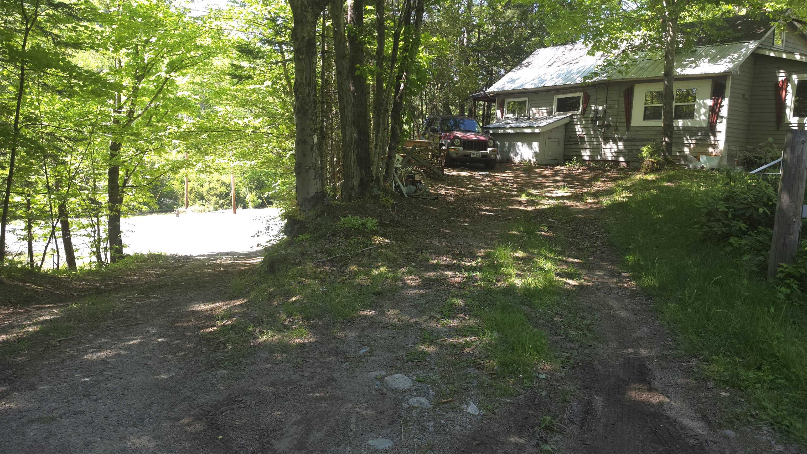 1029 Stark Highway