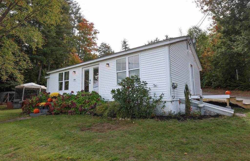 Photo of 320 Webster Road, Franklin, NH 03235 (MLS # 5113771)