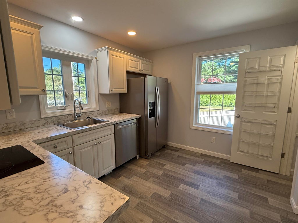 Photo of 15 Old Coach Road, Kingston, NH 03848 (MLS # 5106168)