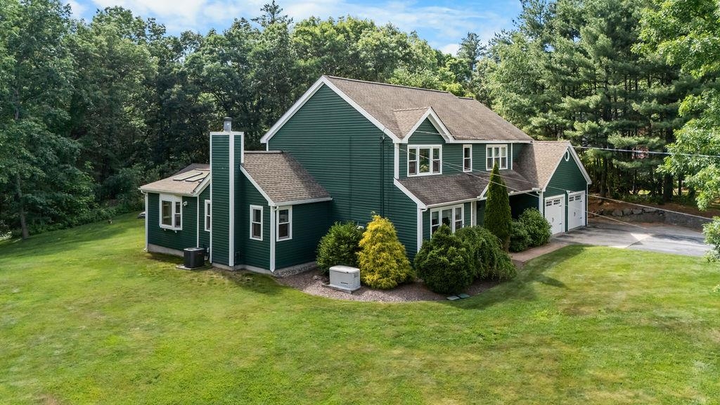 7 Jenny Hill Lane