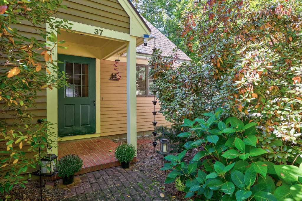 Photo of 10 Wildflower Trail #37, Conway, NH 03860 (MLS # 5113236)
