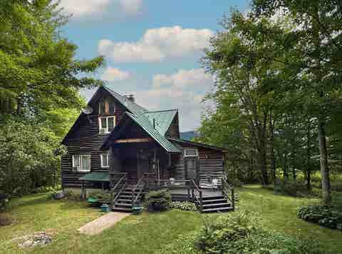 Photo of 244 Bull Run Road, Lincoln, VT 05443 (MLS # 5106065)