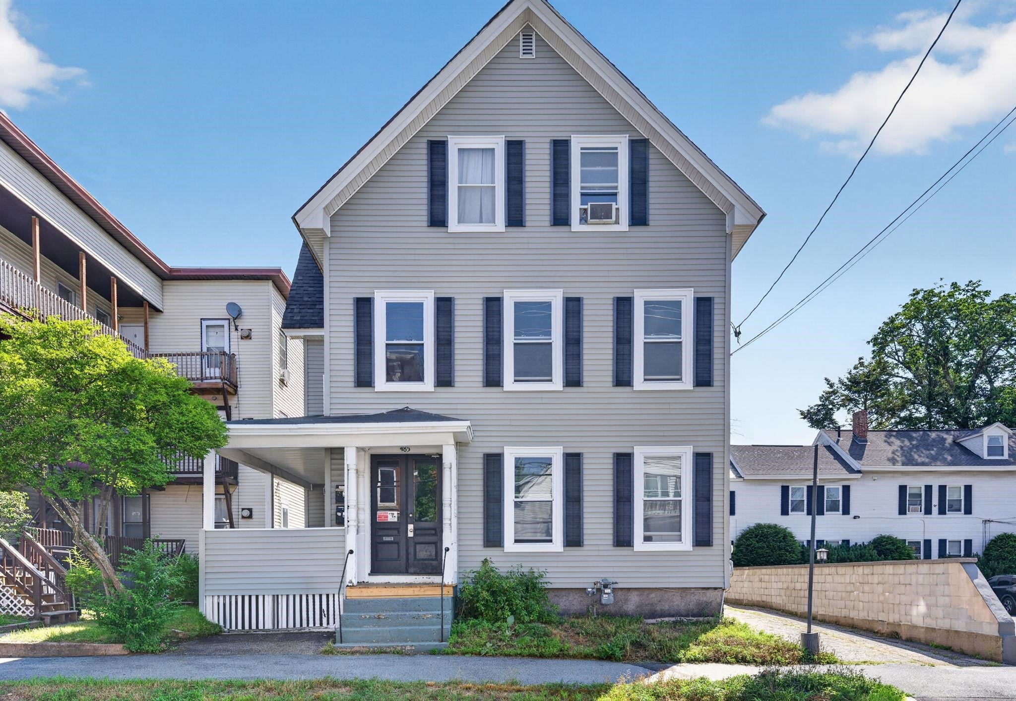 485 Pine Street