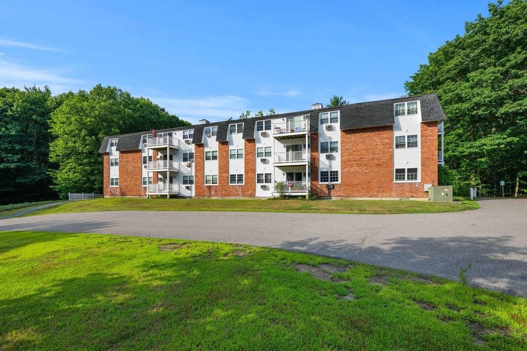 Photo of 39 Ernest Avenue #202, Exeter, NH 03833 (MLS # 5094304)