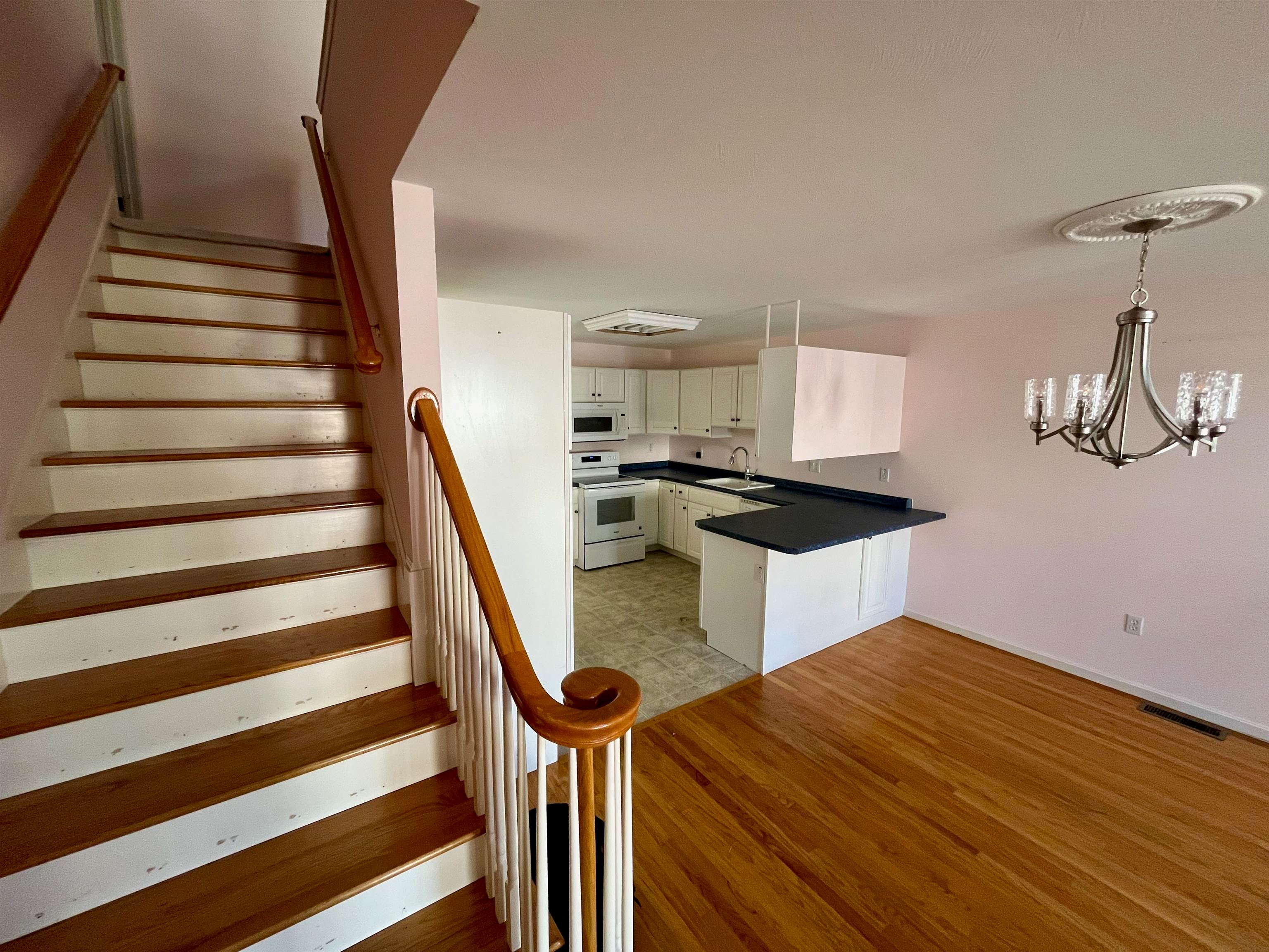 59 Pleasant Street