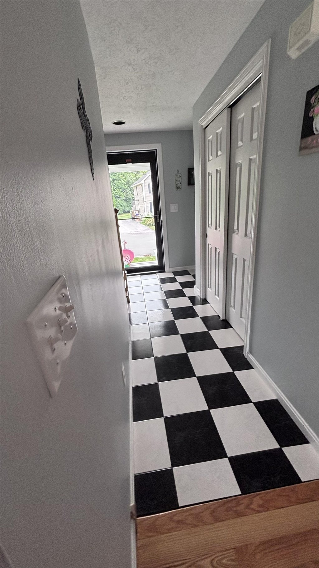 Photo of 114 Morning Glory Drive, Manchester, NH 03109 (MLS # 5101597)