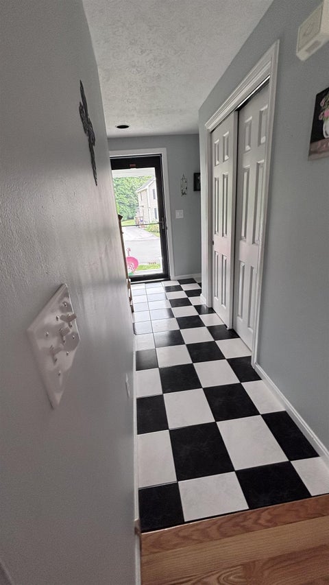 Photo of 114 Morning Glory Drive, Manchester, NH 03109 (MLS # 5101597)